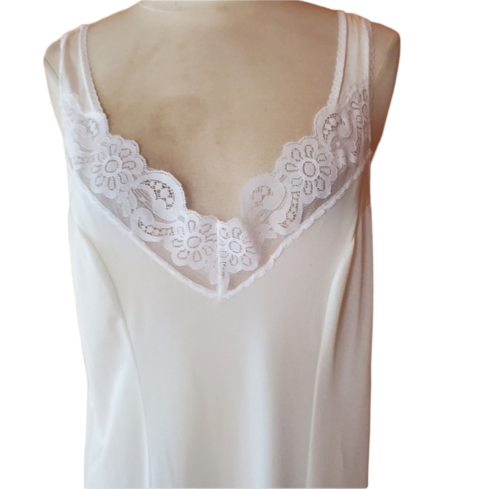 Vintage Off White & White Lace Trim Slip/Nightgown - Picture 2 of 4